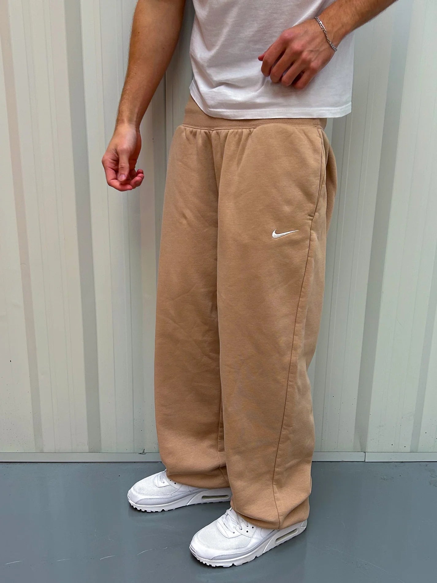 UNISEX BAGGY VINTAGE JOGGERS