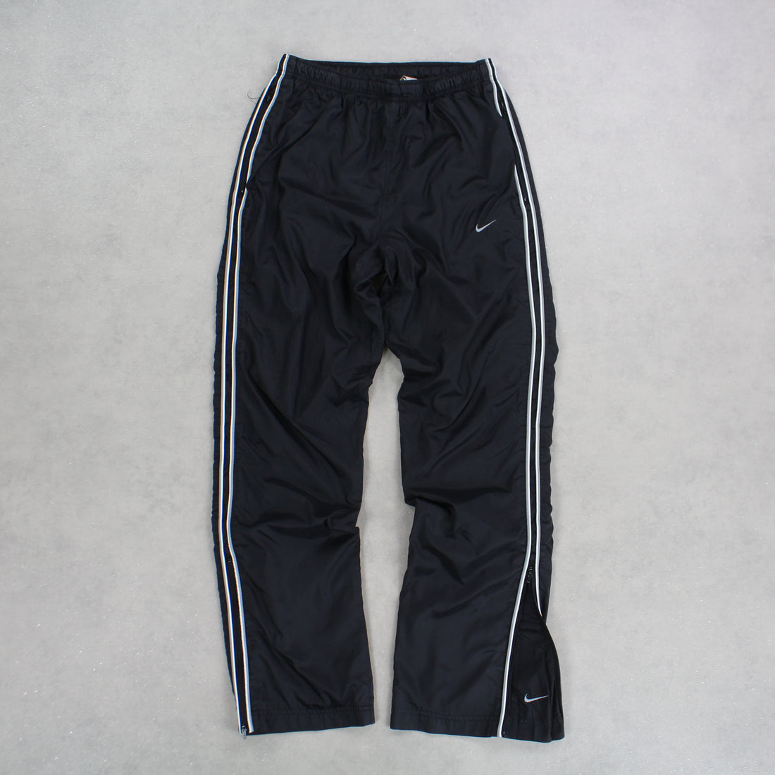 UNISEX BAGGY VINTAGE TRACKPANTS