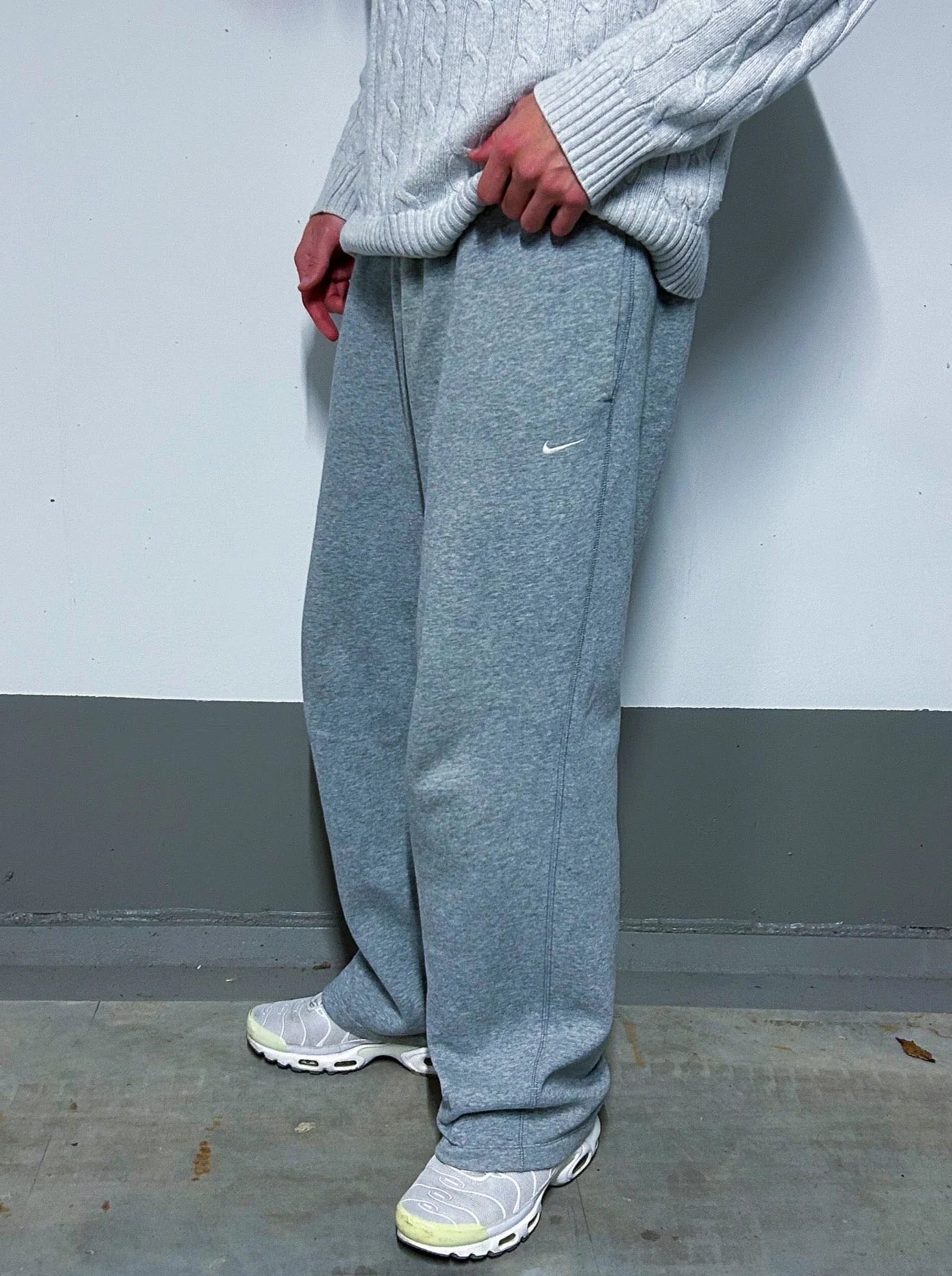 UNISEX BAGGY VINTAGE JOGGERS