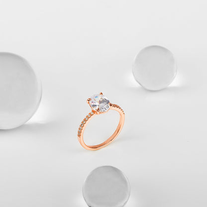 Azira Oval Ring