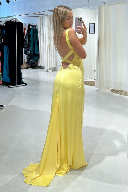 CELEB Andie Gown (Daisy Yellow)