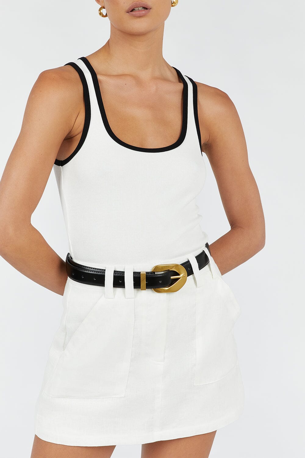 EVA OFF WHITE LINEN SKORT