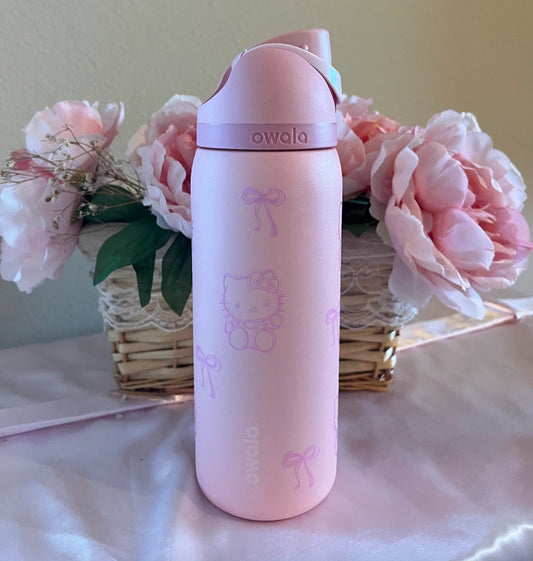 32OZ PINK HELLO KITTY OWALA