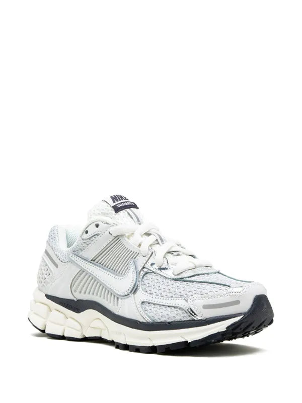 White Vomero 5 Sneakers
