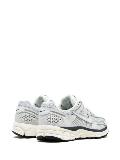 White Vomero 5 Sneakers