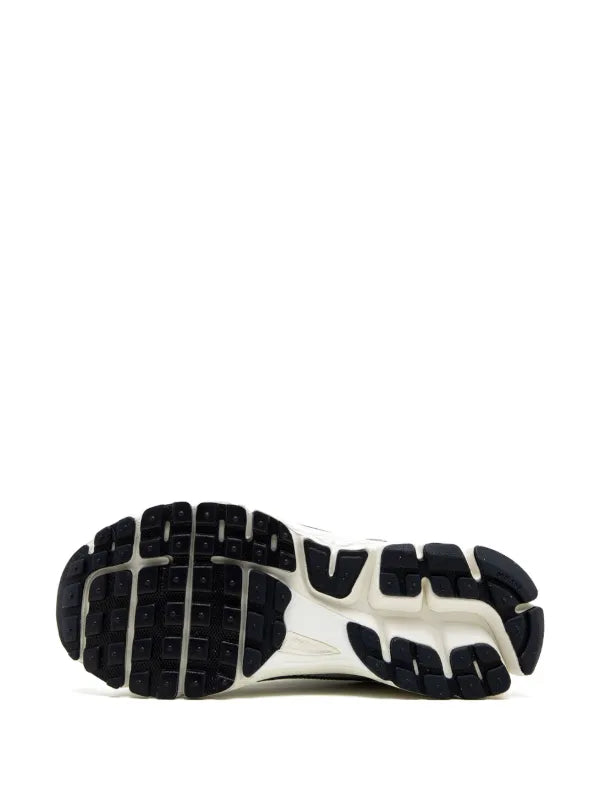 White Vomero 5 Sneakers
