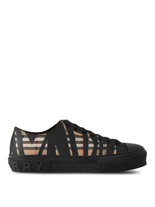 Burberry Sneakers