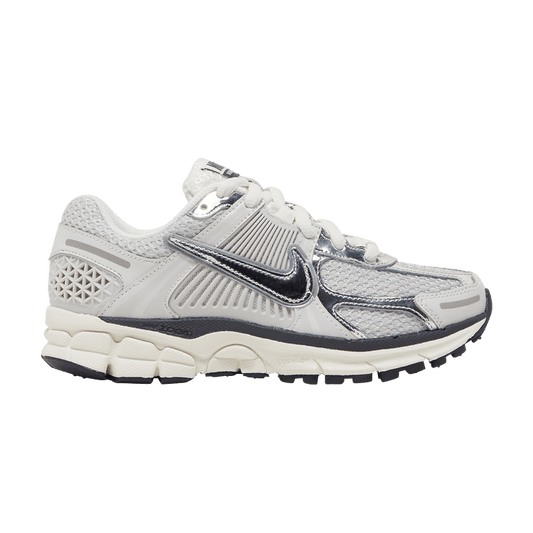 White Vomero 5 Sneakers