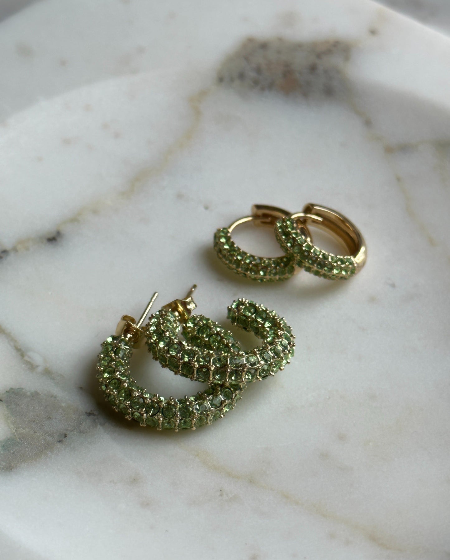 E038 'BOLD CRYSTAL HOOPS