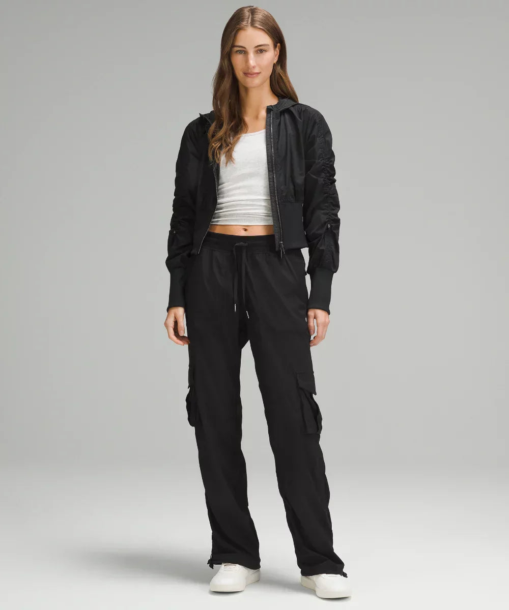 The Studio Relaxed-Fit Mid-Rise Cargo Pant