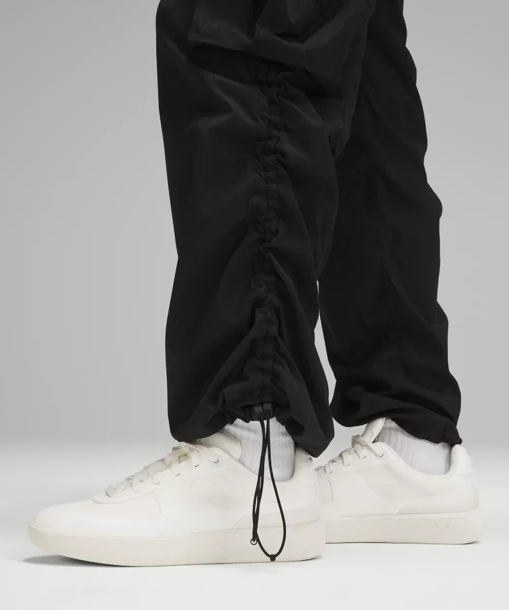 The Studio Relaxed-Fit Mid-Rise Cargo Pant