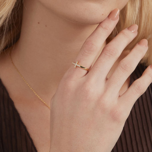 Cross Ring Cubic Zirconia