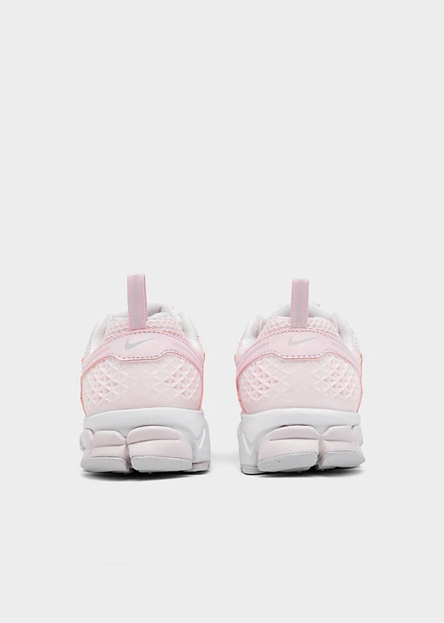 White Vomero 5 Sneakers