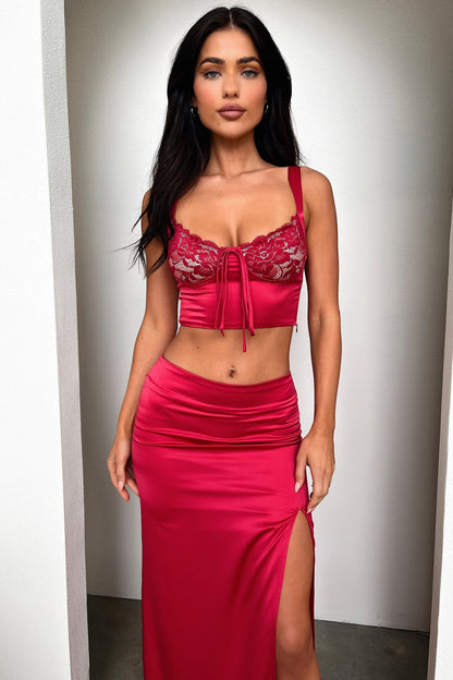 Essen Crop - Red